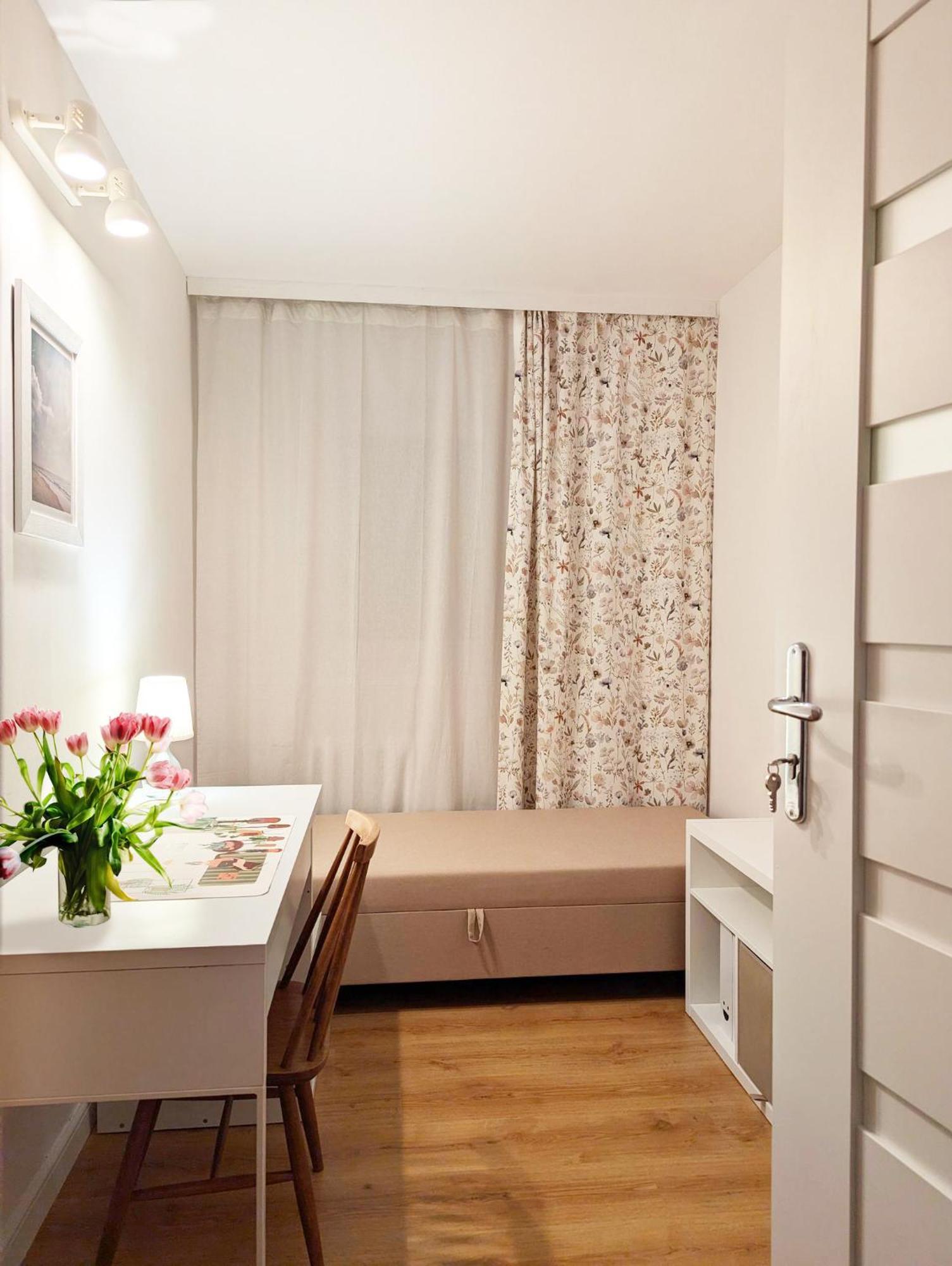 Hej! Jarzebskiego Apartament Warszawa